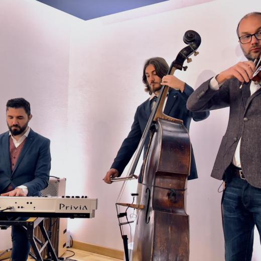 Daniele Pavignano - Musica Matrimonio - Jazz Band - Trio piano, violino e contrabbasso